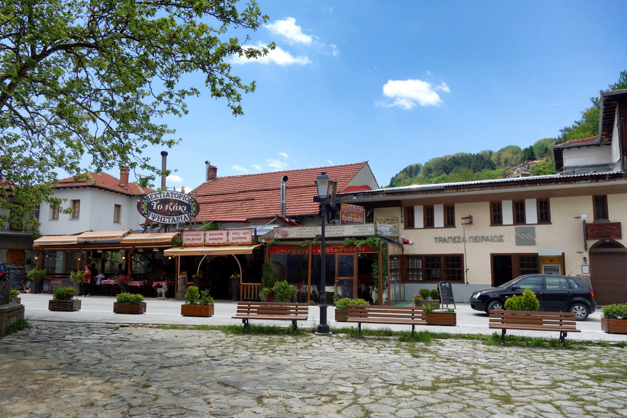  Metsovo 